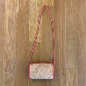 Woven straw crossbody purse